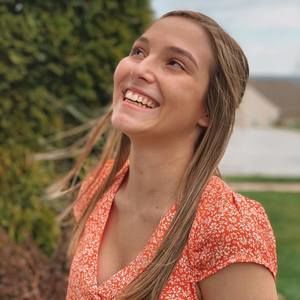 Meet your Posher, Brianna